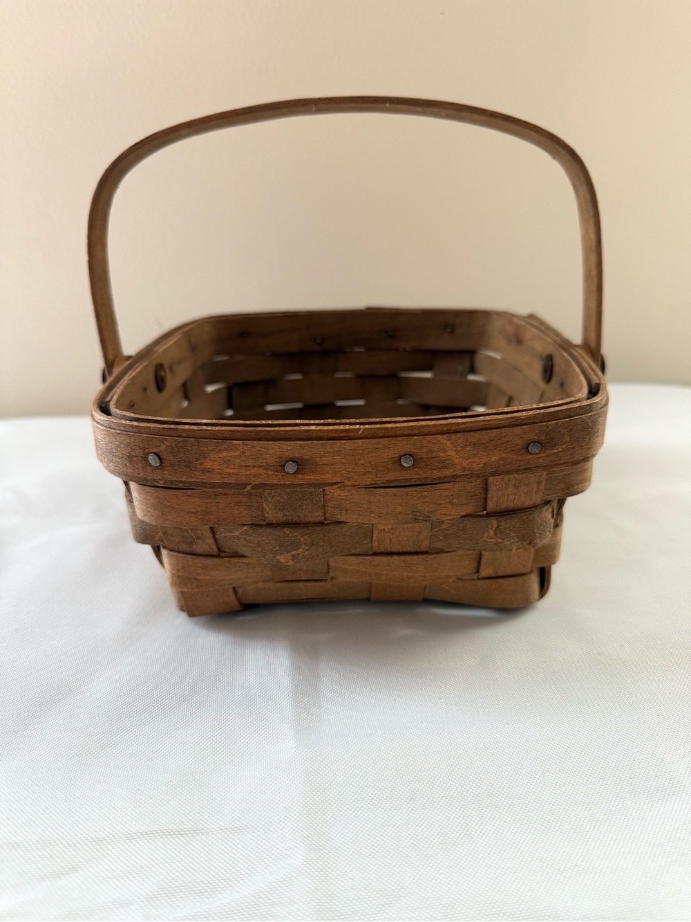 1985 Longaberger Brown Woven Square Berry Basket with Handle